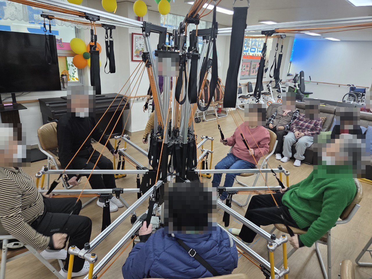 /user/y/youth/editor/2512/ef704003fb9accb0095f1a168119ad3d_1764892788_1921.jpg 이미지크게보기