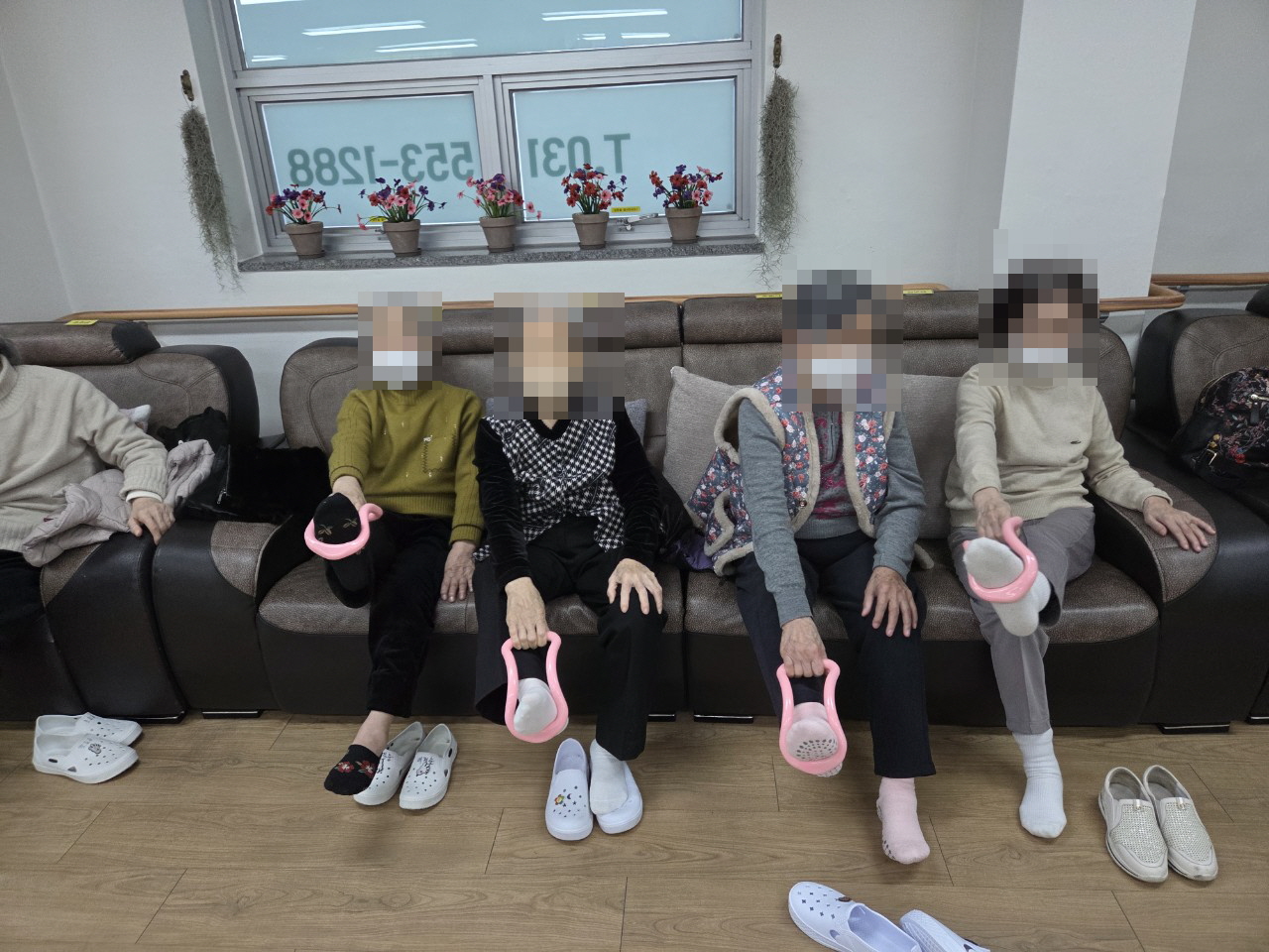 /user/y/youth/editor/2512/fe6368a4440198095f42d769c05523fe_1765237134_7097.jpg 이미지크게보기