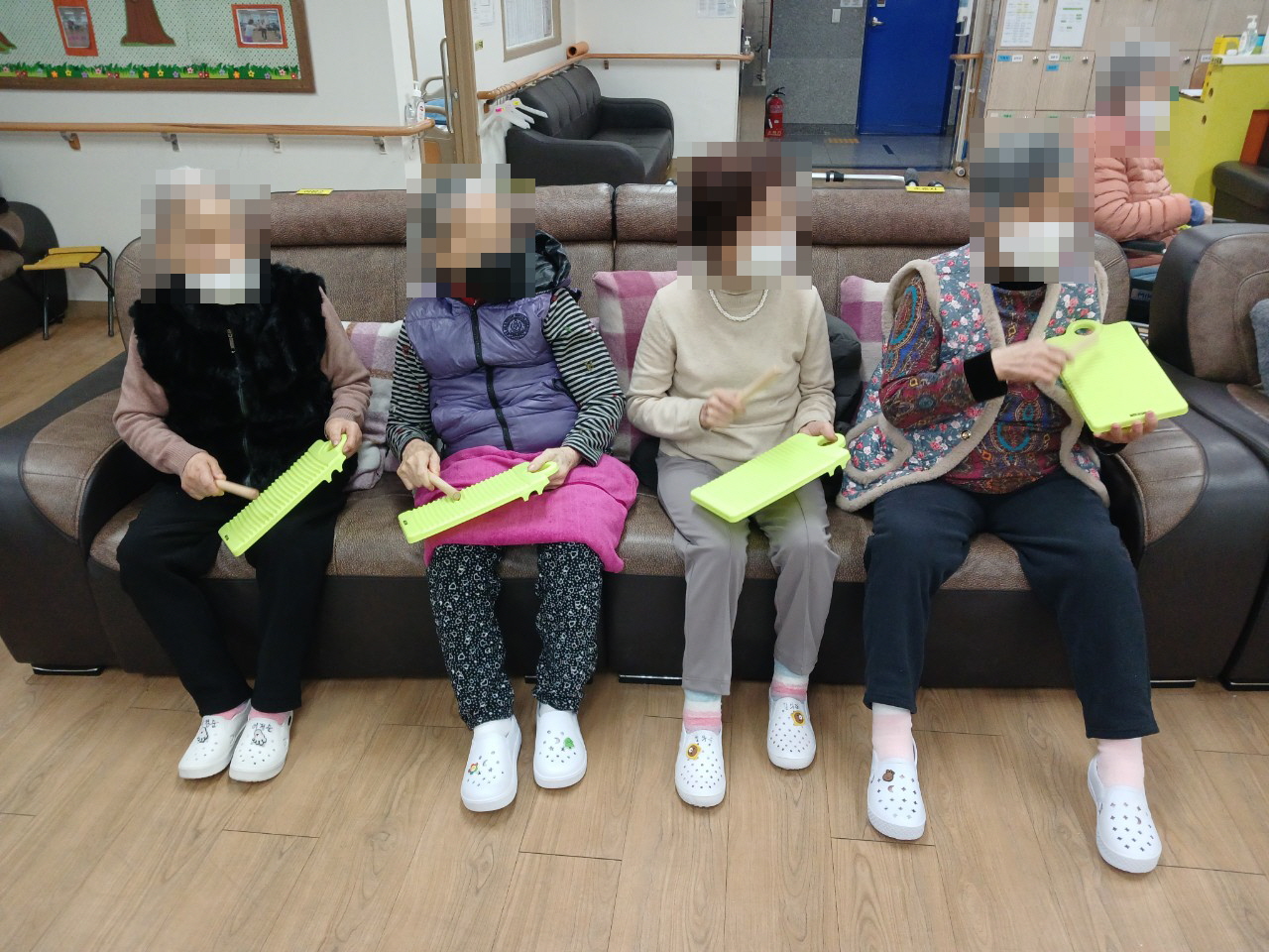 /user/y/youth/editor/2601/0444d6182a259201a27a6ee418bcef24_1769041522_0473.jpg 이미지크게보기