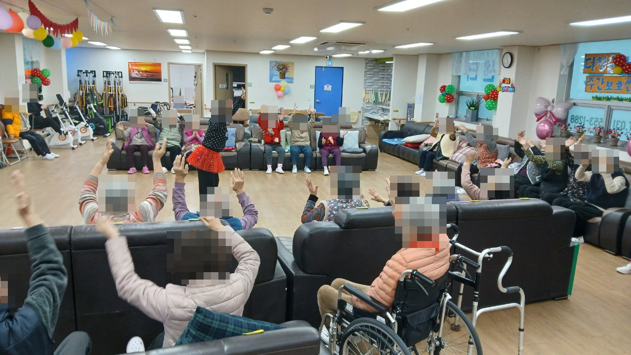 /user/y/youth/editor/2601/0fa5ac023bc93c77b585abba85b9a967_1767656989_6796.jpg 이미지크게보기