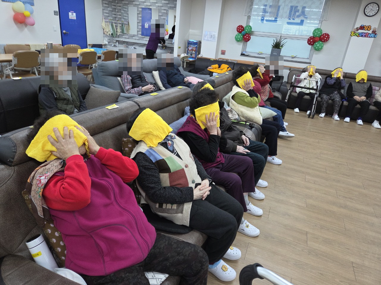 /user/y/youth/editor/2601/2f0db3e80ec26581ae485417b8bbb0e9_1767310917_044.jpg 이미지크게보기