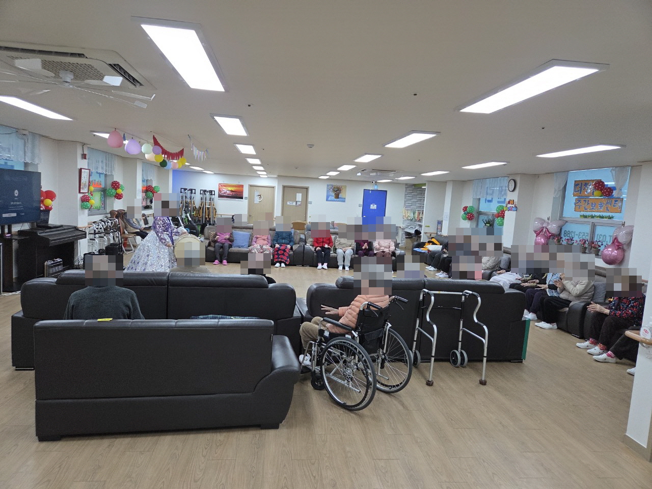 /user/y/youth/editor/2601/38d22ba08877f143f5c8cdbc767684da_1767939624_0676.jpg 이미지크게보기