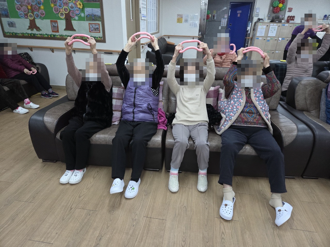 /user/y/youth/editor/2601/3c23e0ddbd30a27cb8ad6a042e3c9f00_1767740436_0836.jpg 이미지크게보기