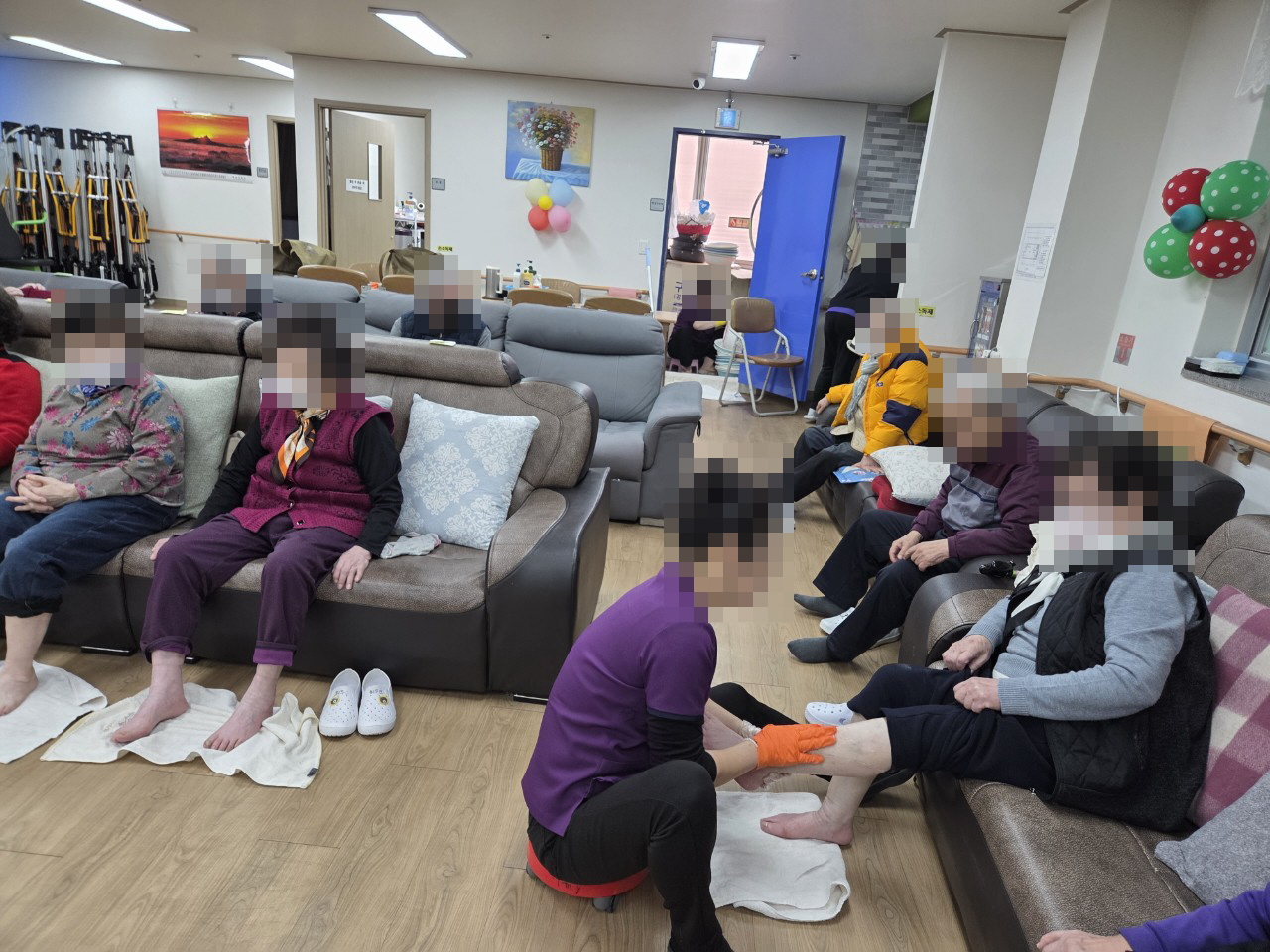 /user/y/youth/editor/2601/3c23e0ddbd30a27cb8ad6a042e3c9f00_1767740536_7136.jpg 이미지크게보기