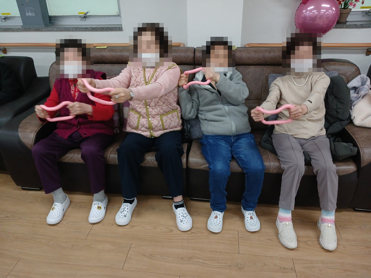 /user/y/youth/editor/2601/79a7938b348379d8d6658bbf191c1b76_1769471243_4753.jpg 이미지크게보기