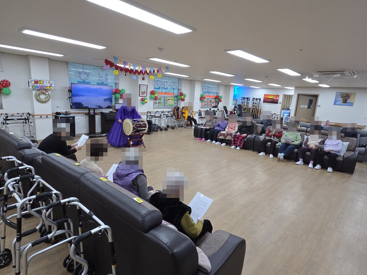 /user/y/youth/editor/2601/a9405e12c29a2e5e2953e4e9b575a687_1769131297_0287.jpg 이미지크게보기