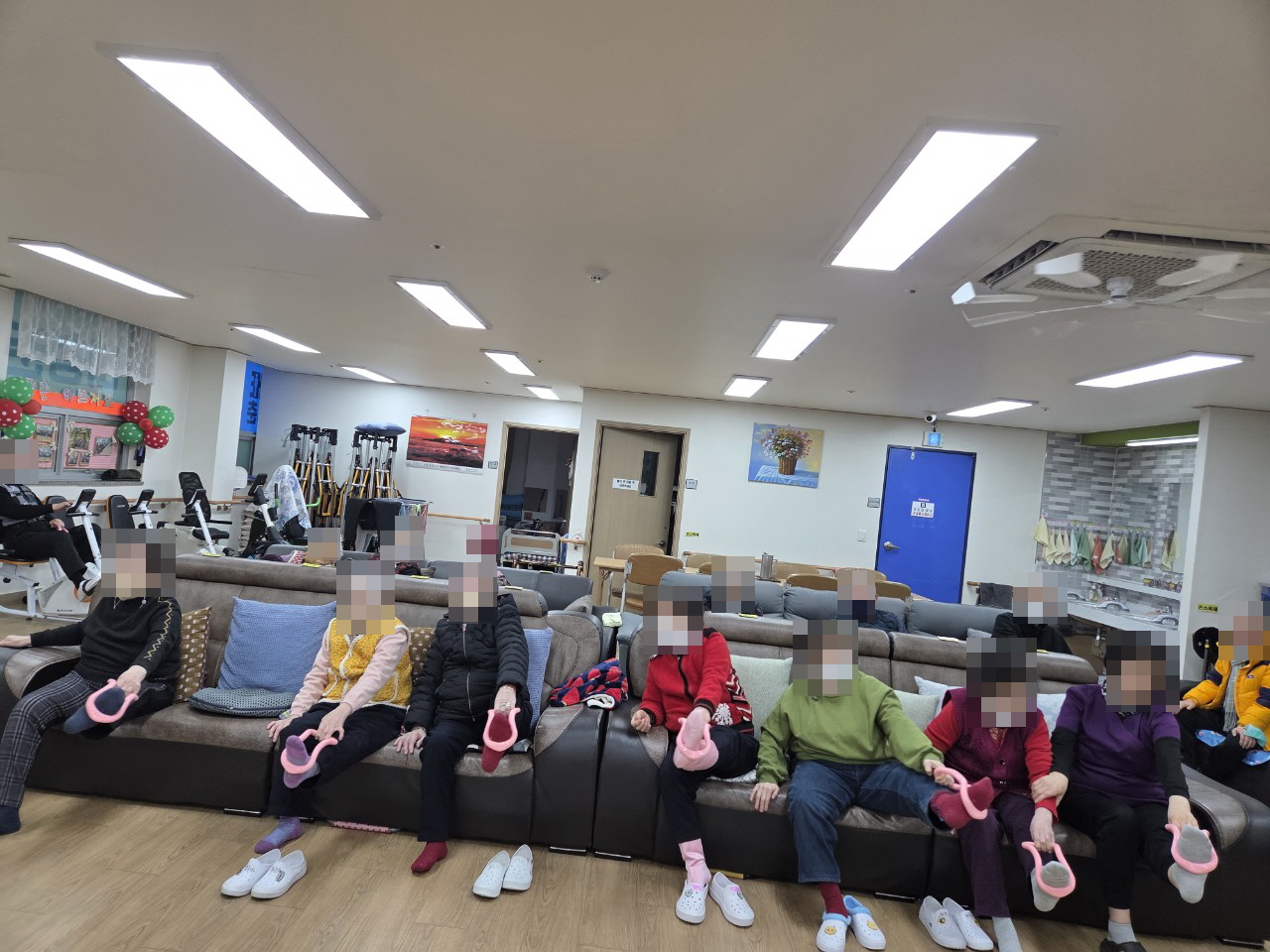 /user/y/youth/editor/2601/e587a5156609ffa6b582592c88b80787_1768263408_5683.jpg 이미지크게보기