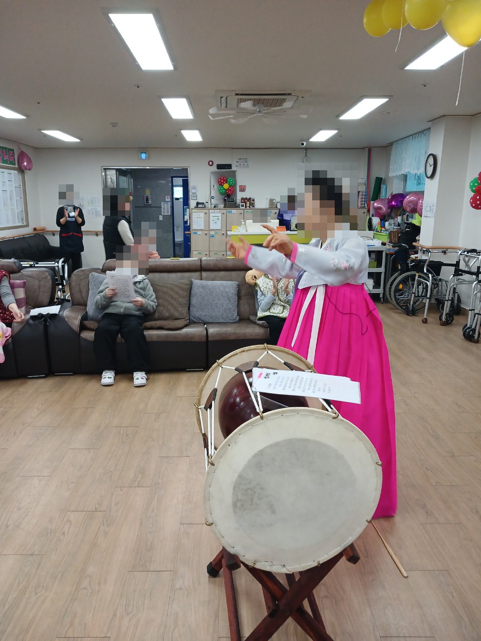 /user/y/youth/editor/2601/e690a7b11b7ba5975eabc8cbd289bd3d_1769764181_0255.jpg 이미지크게보기