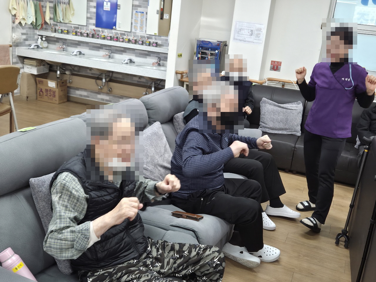 /user/y/youth/editor/2602/318ab731cf40be20704f70e2ed2fe260_1771548570_9047.jpg 이미지크게보기