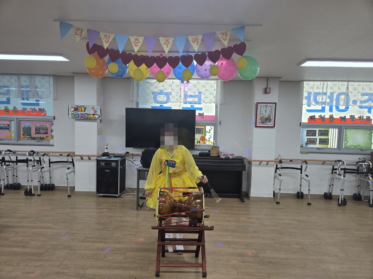 /user/y/youth/editor/2602/69468c695f1bb212d00a2118fd2be7be_1771462983_0095.jpg 이미지크게보기