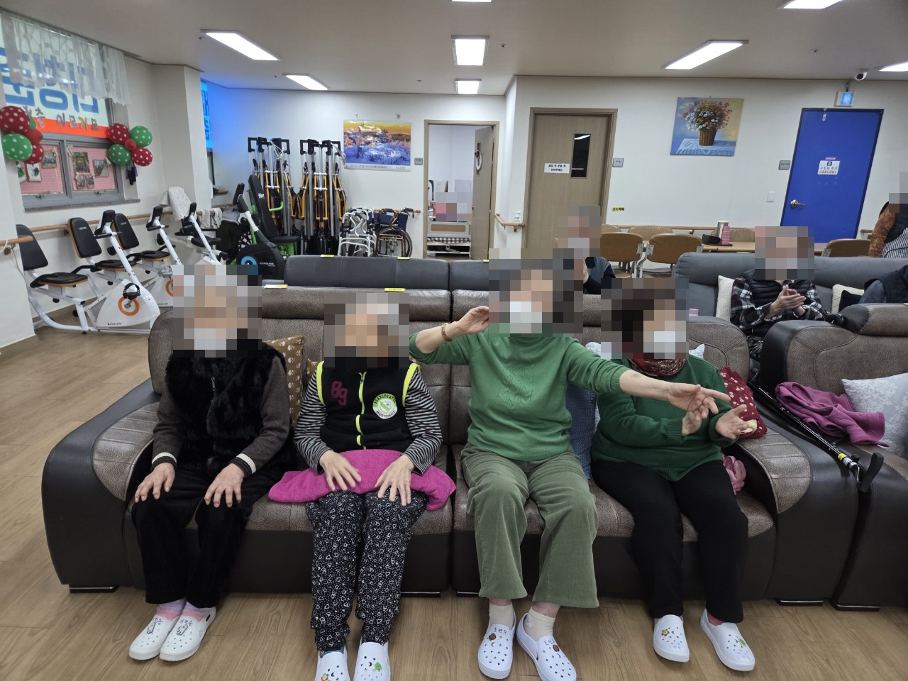 /user/y/youth/editor/2602/ac35733a6deba52f461f039c2157af88_1770344484_2101.jpg 이미지크게보기