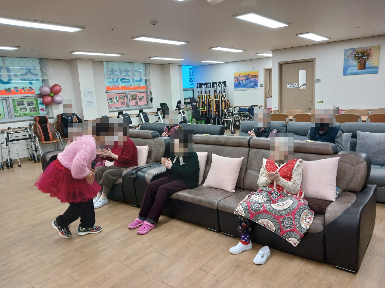 /user/y/youth/editor/2602/ccf2c0345767ad6976a6b376bc0544b1_1771890263_1215.jpg 이미지크게보기