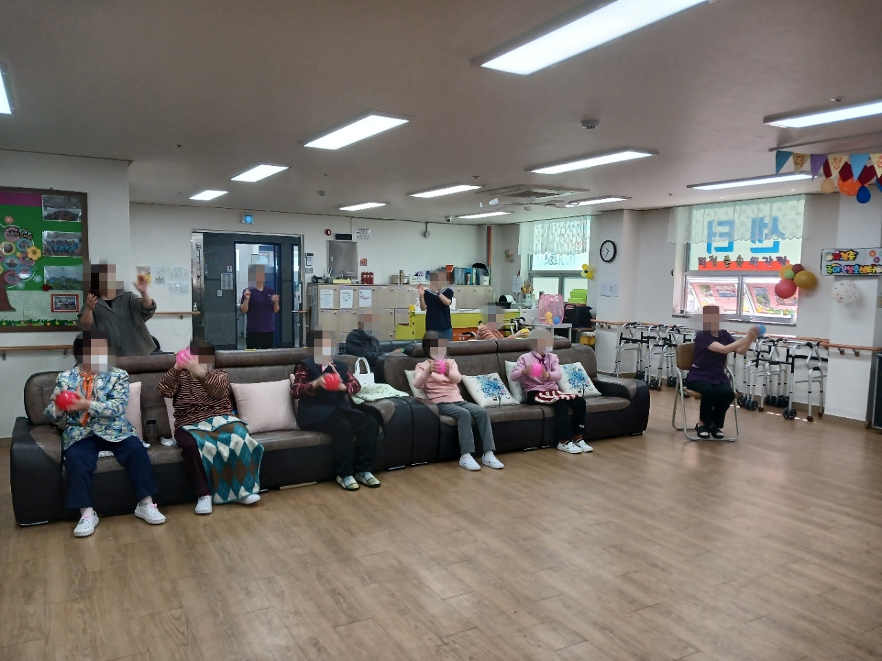 /user/y/youth/editor/2604/1beb49a8b4d00efec1731751e17f45ea_1776258384_3747.jpg 이미지크게보기