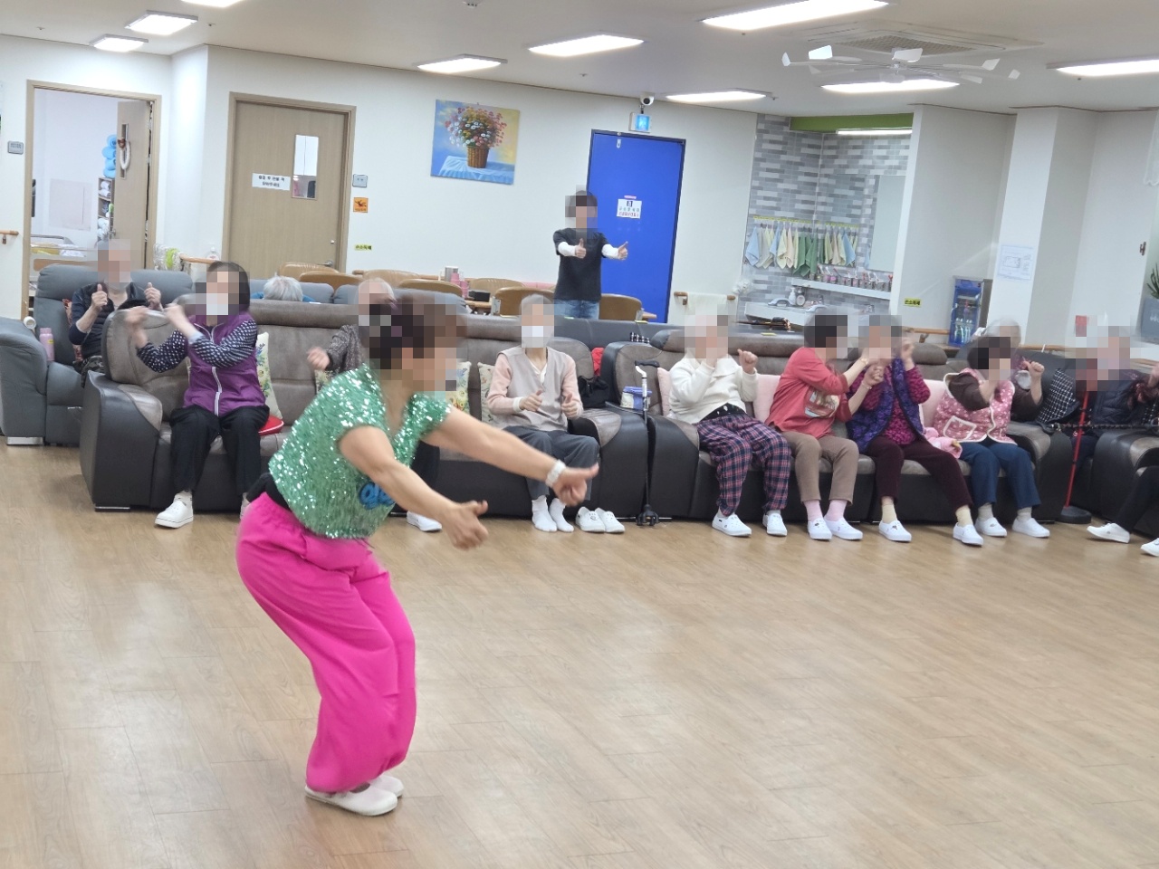 /user/y/youth/editor/2604/a221a0fbb34194359b0437621f583b5d_1776689515_6697.jpg 이미지크게보기