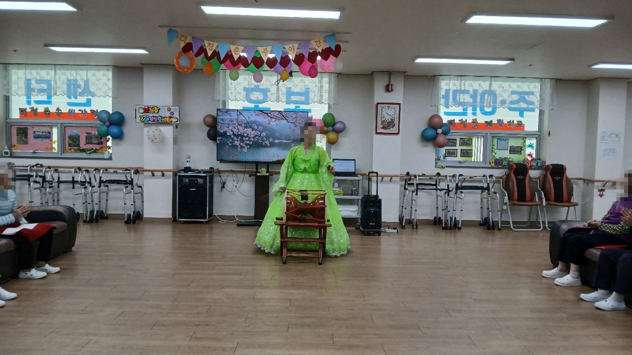 /user/y/youth/editor/2604/a3d9aba2980bde4c89340e1095552375_1776950336_3251.jpg 이미지크게보기